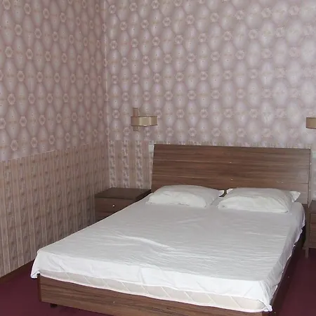 Flats Eu - The Central Railway Station Варна
