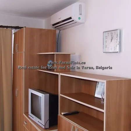 Flats Eu - The Central Railway Station Varna