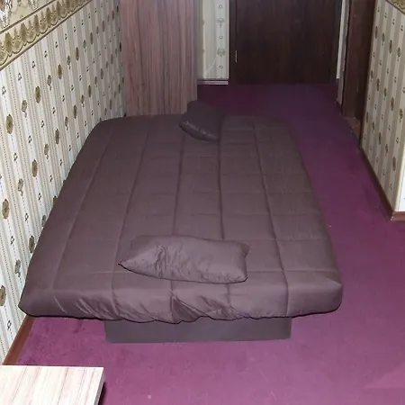 Pensionat Flats Eu - The Central Railway Station 2*