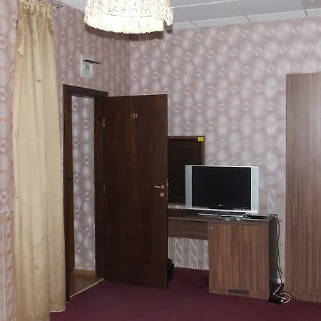 Pensionat Flats Eu - The Central Railway Station 2*