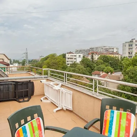 Pensionat Flats Eu - The Central Railway Station 2*