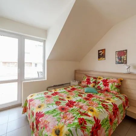 Pensionat Flats Eu - The Central Railway Station Varna